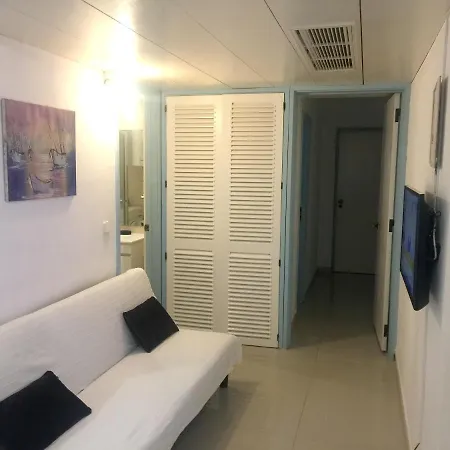 With 2 Bedrooms In Praia Da Rocha With Furnished Terrace And Wifi 100 M From The Beach 포티마오