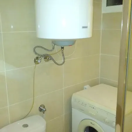 With 2 Bedrooms In Praia Da Rocha With Furnished Terrace And Wifi 100 M From The Beach 아파트 포티마오