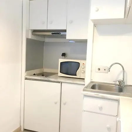 With 2 Bedrooms In Praia Da Rocha With Furnished Terrace And Wifi 100 M From The Beach 아파트 포티마오