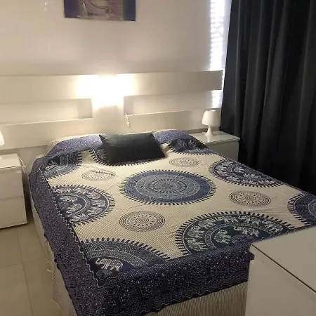 With 2 Bedrooms In Praia Da Rocha With Furnished Terrace And Wifi 100 M From The Beach 포티마오