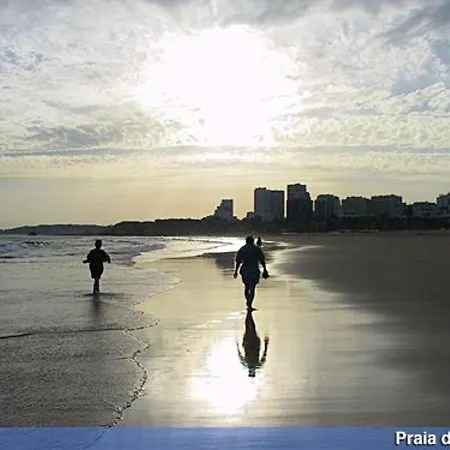 아파트 With 2 Bedrooms In Praia Da Rocha With Furnished Terrace And Wifi 100 M From The Beach 포티마오