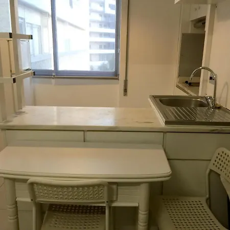With 2 Bedrooms In Praia Da Rocha With Furnished Terrace And Wifi 100 M From The Beach * Portimão